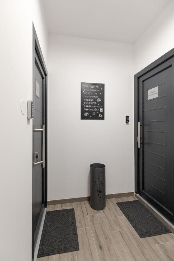 Apartman Downtown Dl Zagreb Extérieur photo